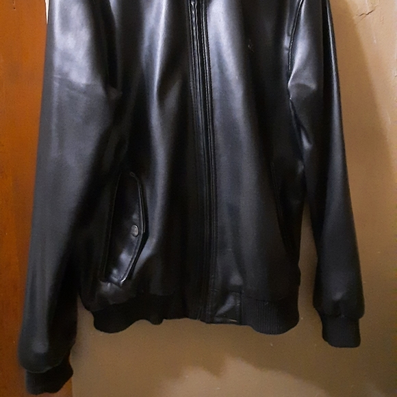 Armani Collezioni Italia men's leather jacket size M - Picture 4 of 10